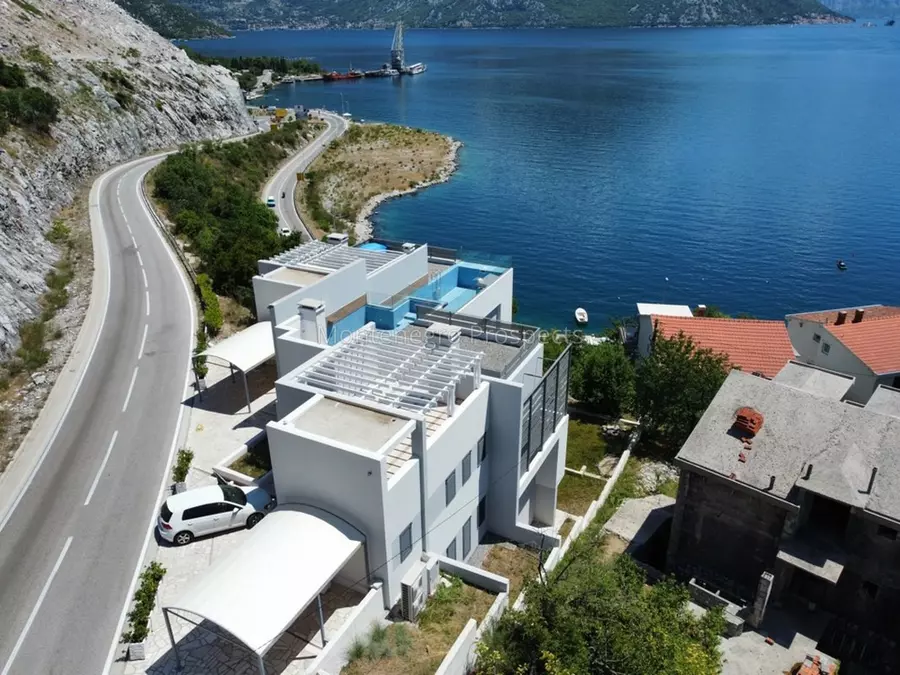 Modern villa with panoramic views of the sea morinj 12106 8 1067x800