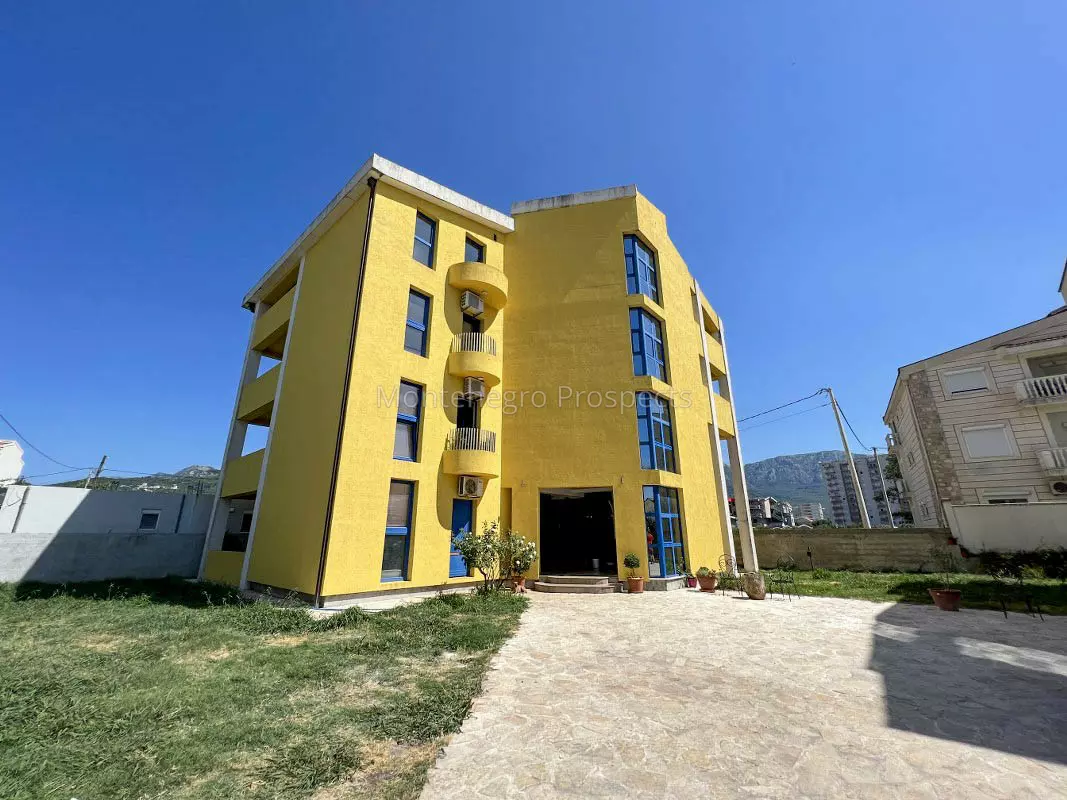 Hotel na prodaju bar 10394 23
