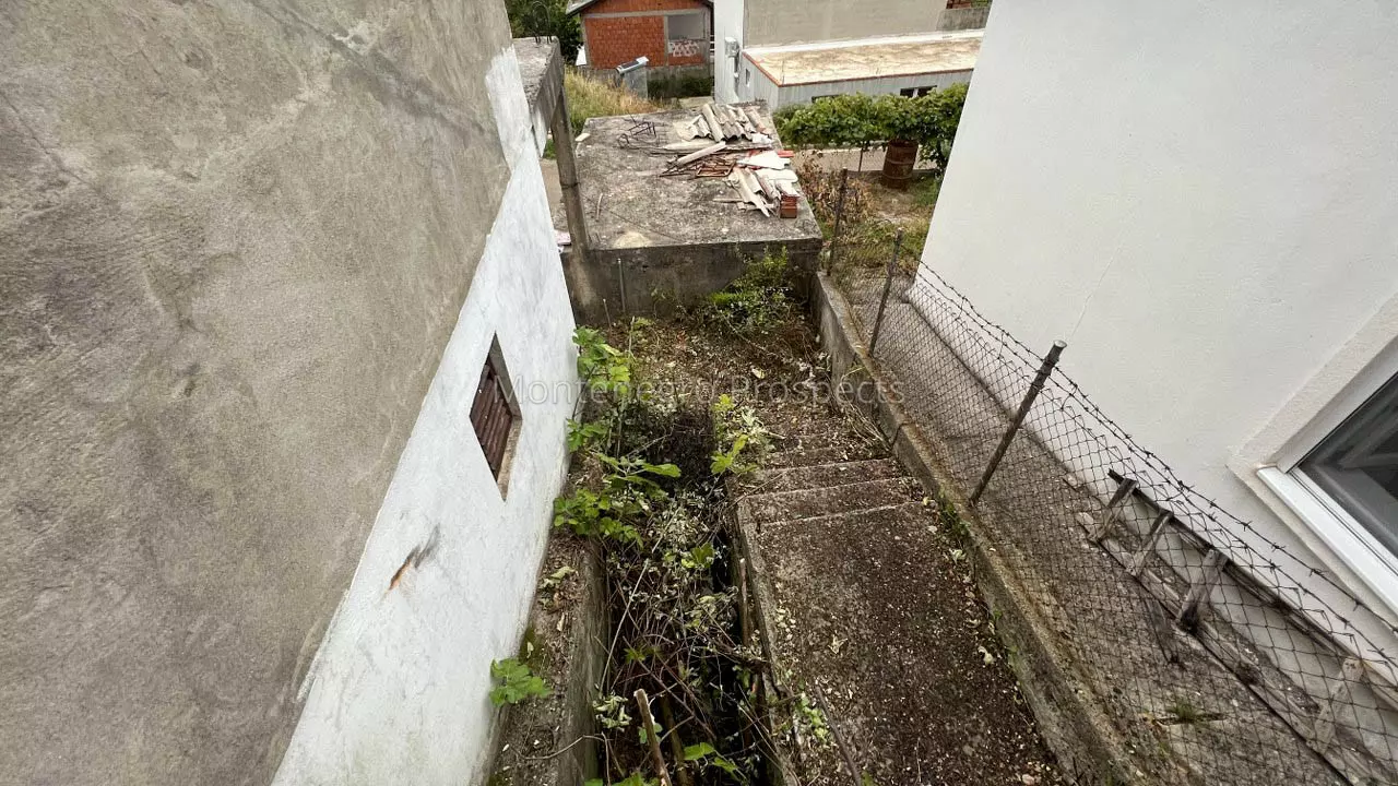 Za totalnu renovaciju 10402 3