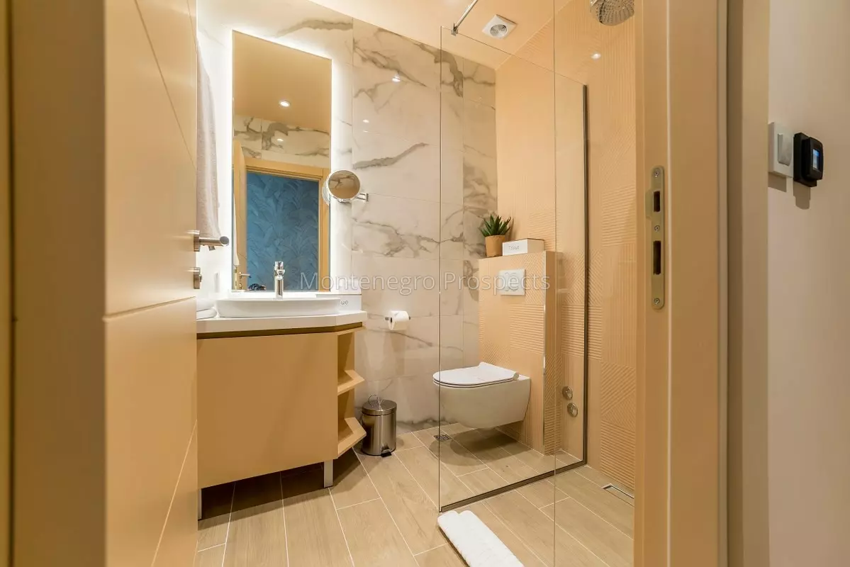 Mini hotel u budvi nedaleko od slavjanskogo plaza 12519 3 1199x800