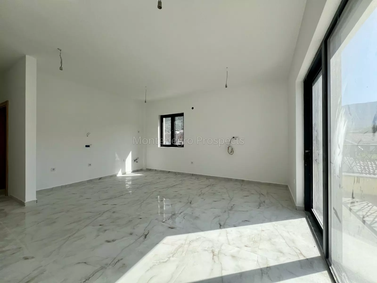 Newly built apartments for sale located in a calm area of tivat 13730 4