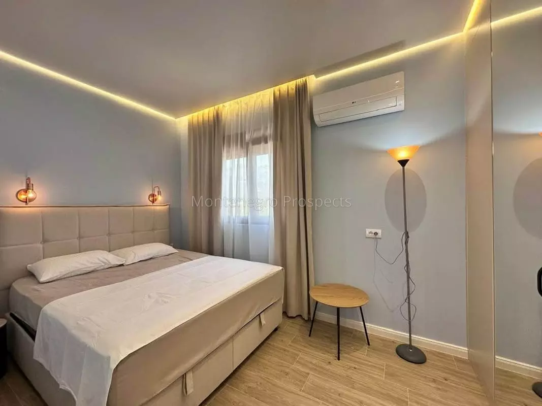 77029 stan u tivat 8