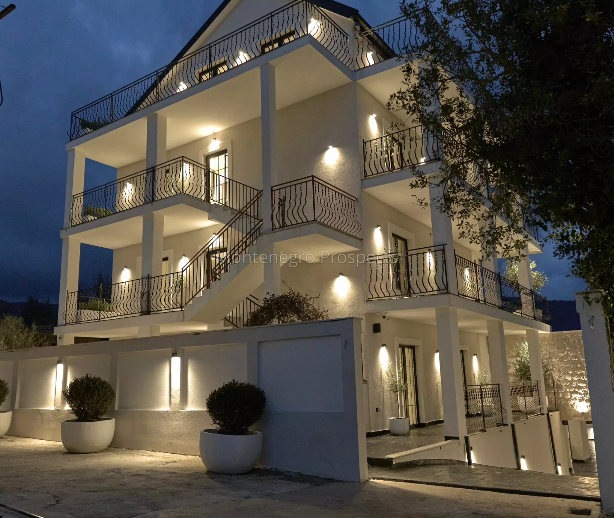 House for sale 13779 25