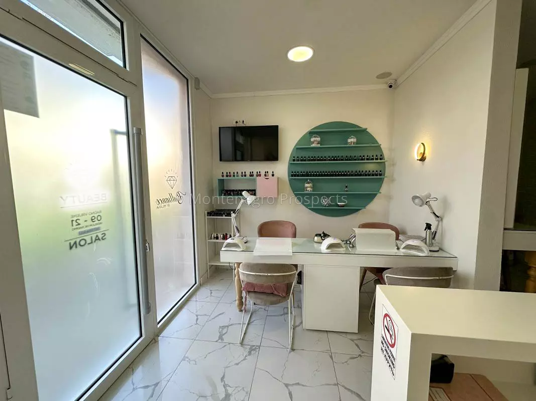 77054 salon beuty 18 1067x800