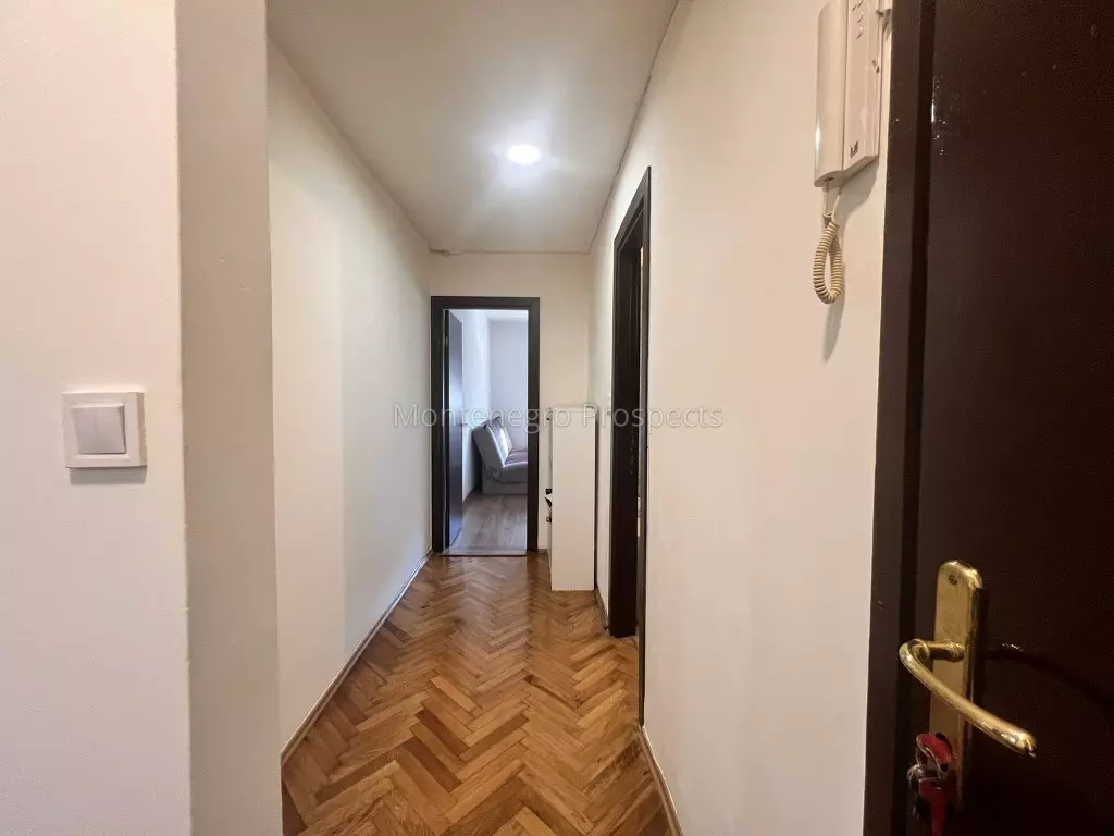 Comfortable three bedroom apartment in the centre of tivat 13789 4