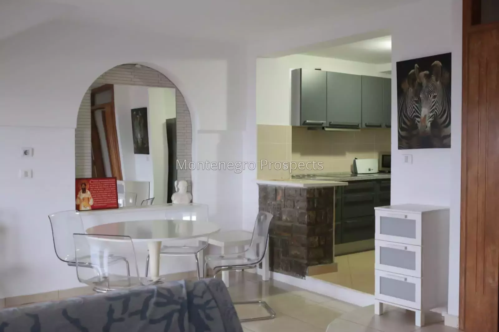 One bedroom apartment with sea views in donja lastva tivat 13794 3.jpg