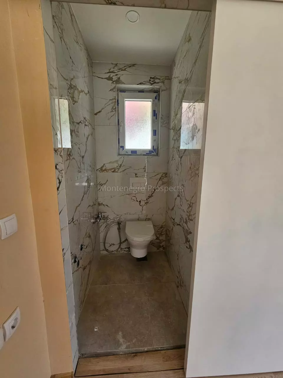 94243 15