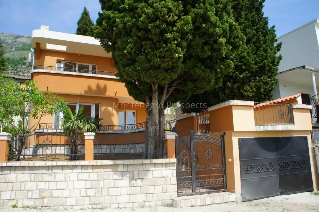 Prodaja kuce u sutomore 6640 1