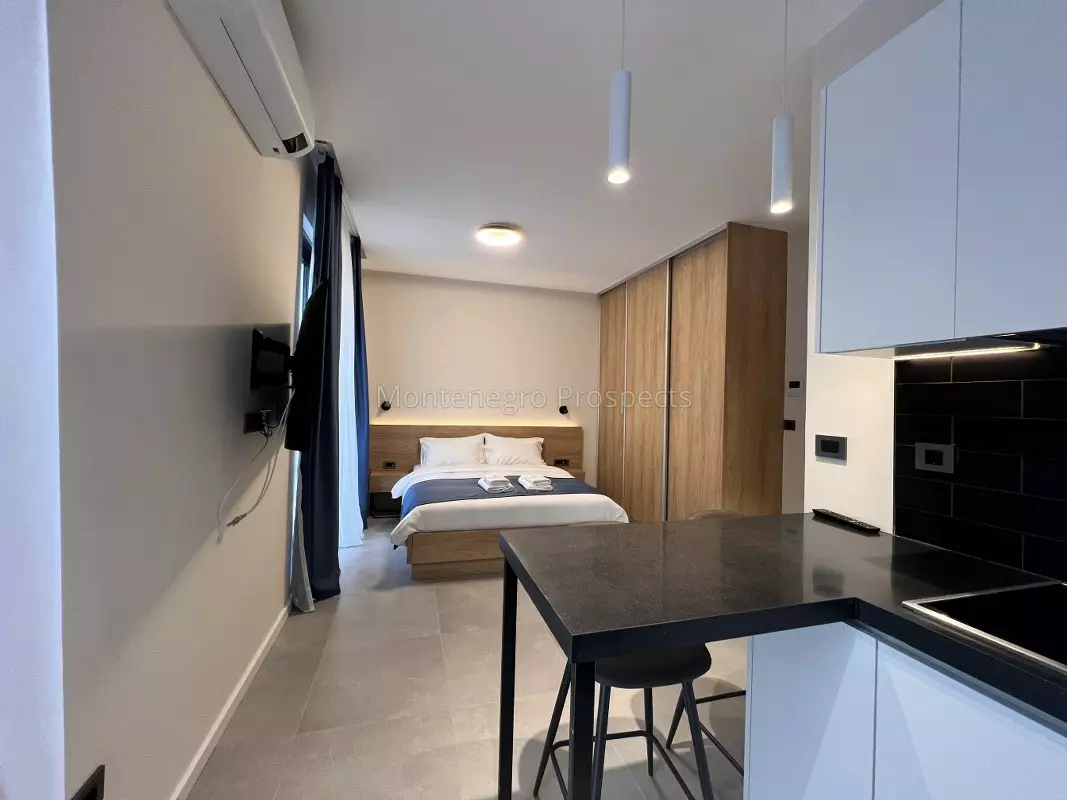 Residential complex royal blue 4
