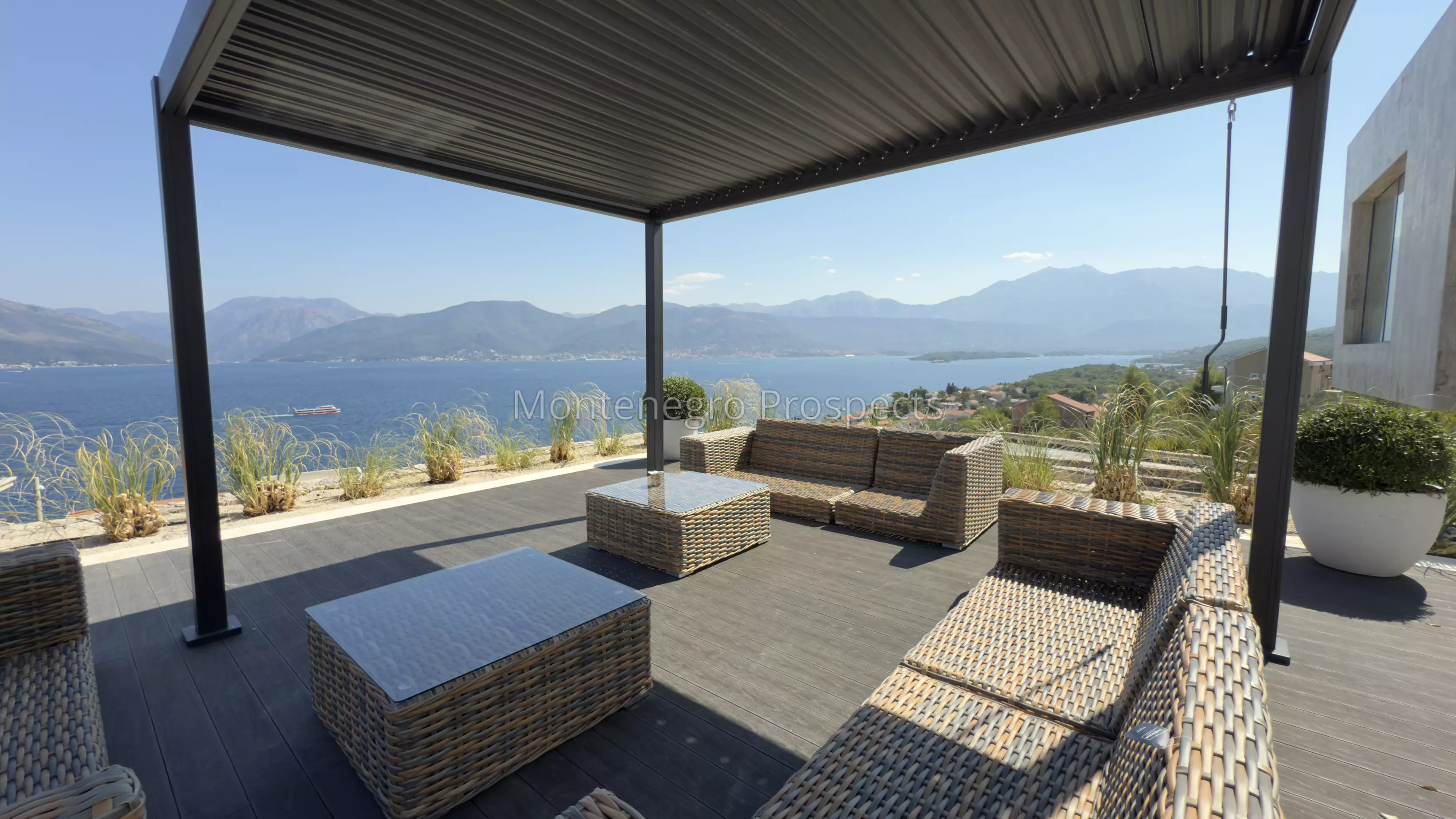 14075 modern apartments in krasici 1   copy
