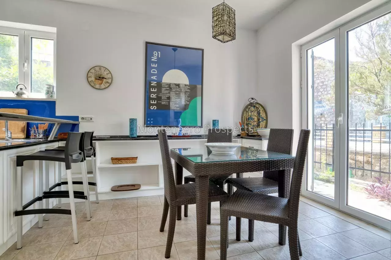Stone villa on the first line to the sea in lepetani tivat 13822 45.jpg