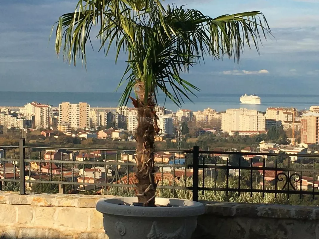 Vila u baru 12728 17 1067x800