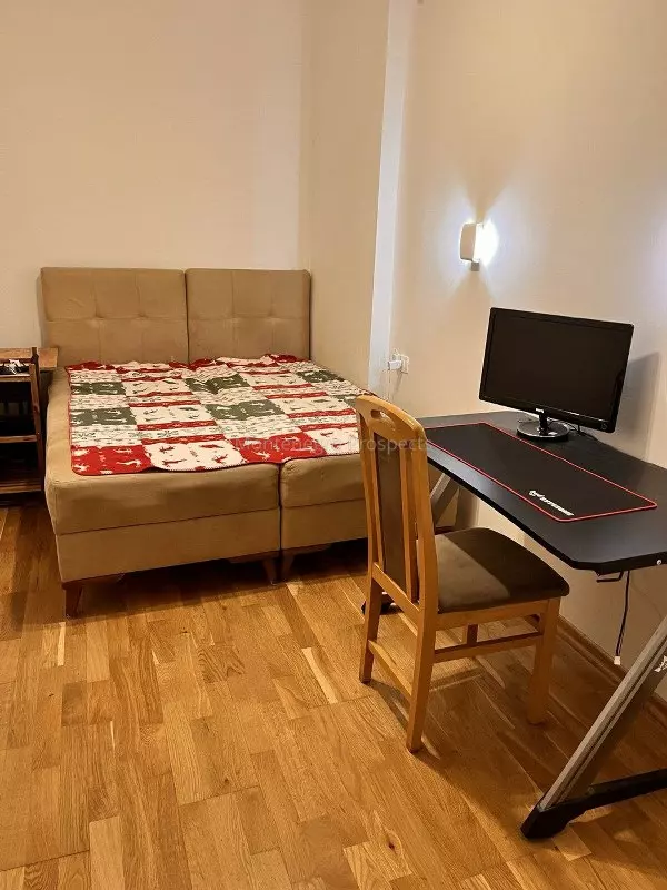 12738 budva stan 7 600x800