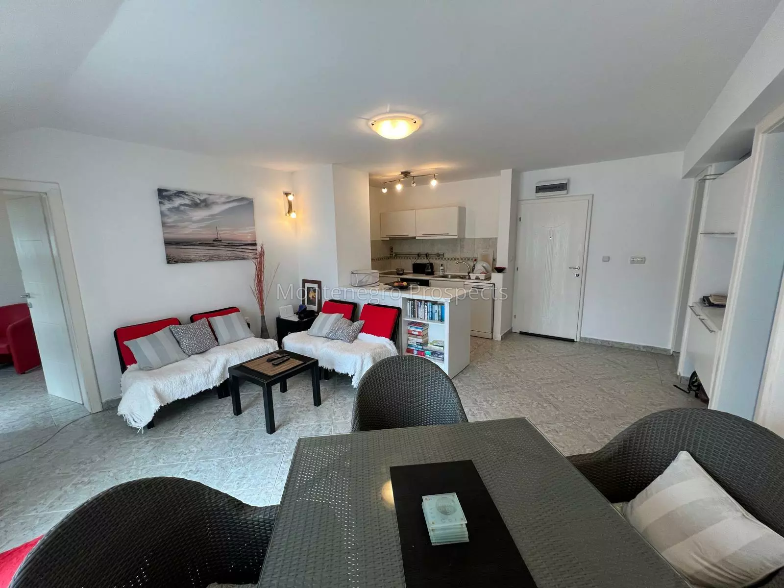 Two bedroom apartment with undisturbed sea views in orahovac kotor bay 13833 5