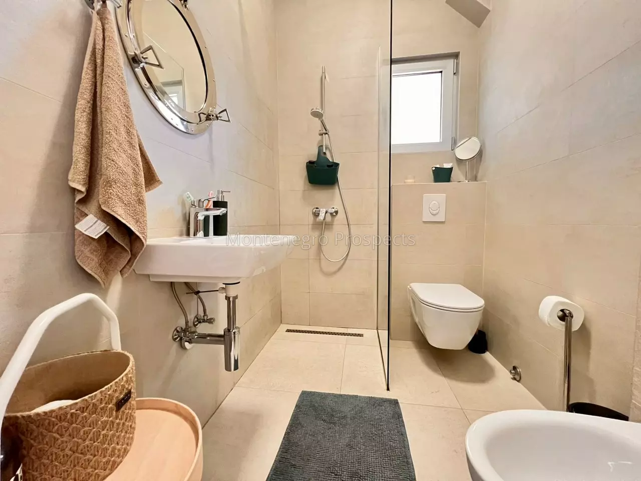 Two bedroom aparment just few minutes from the sea in dobrota kotor bay 13839 10