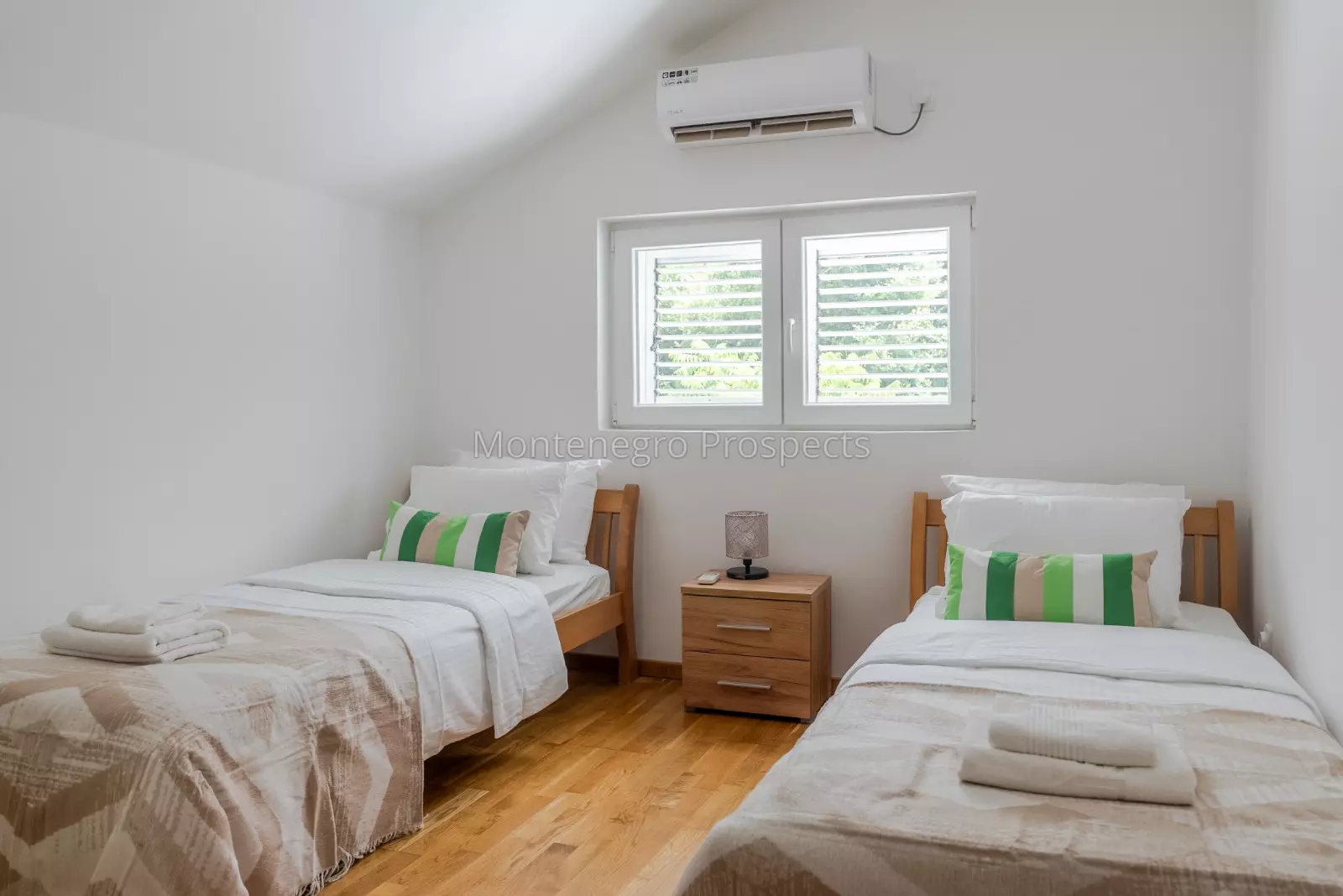 Two bedroom apartment with sea views in prcanj kotor bay 13854 7