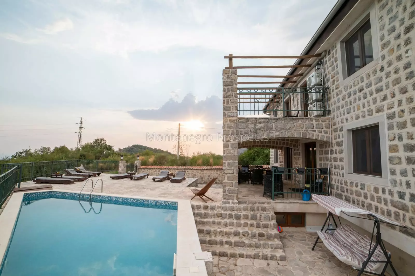 8196 vila petrovac 26