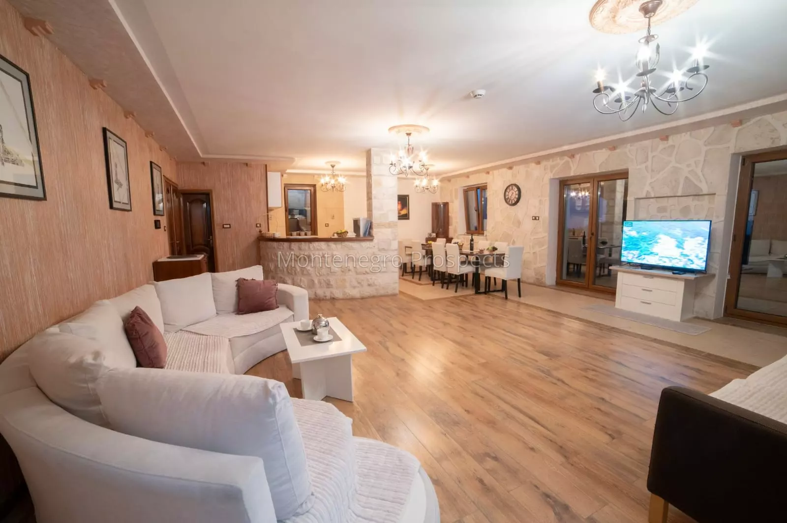 8196 vila petrovac 44