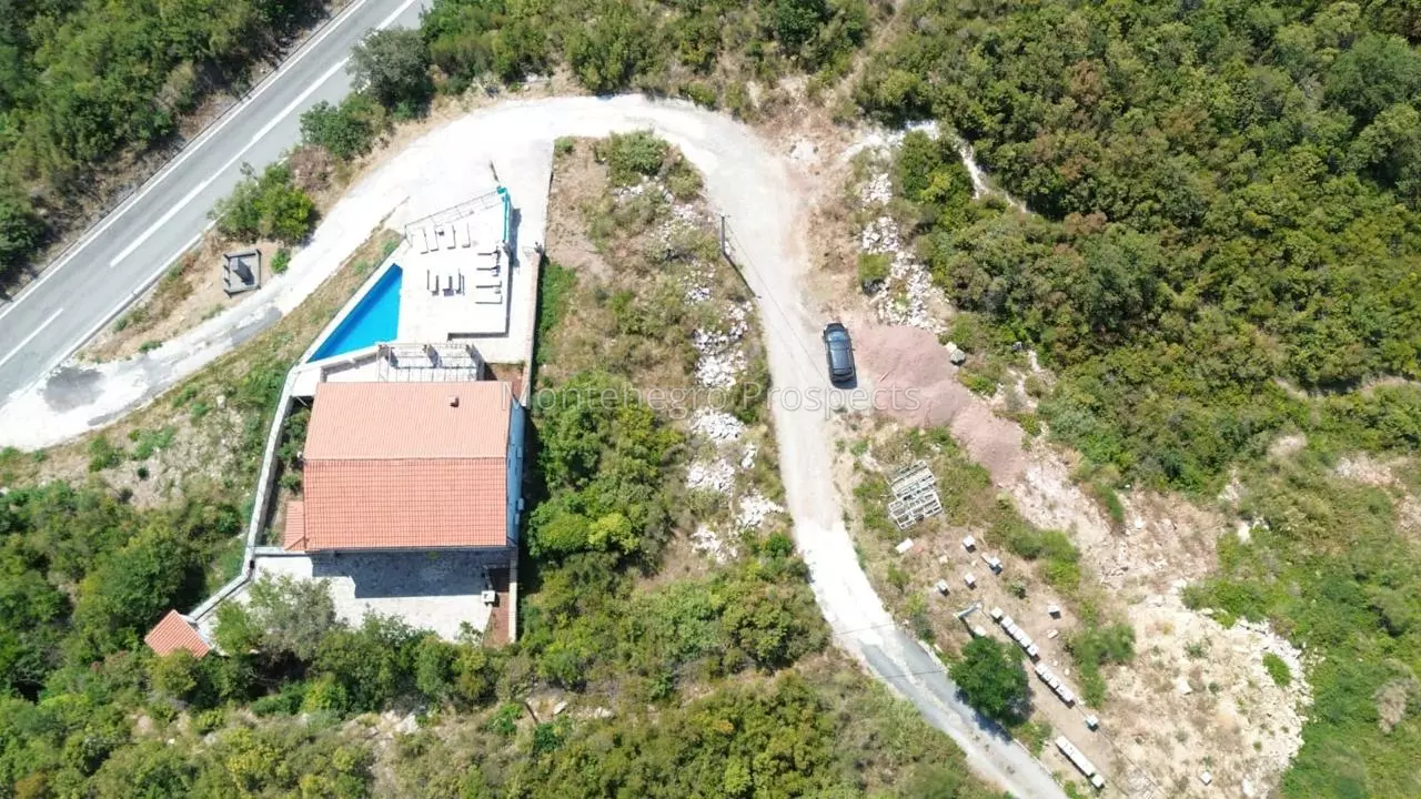8196 vila petrovac 97