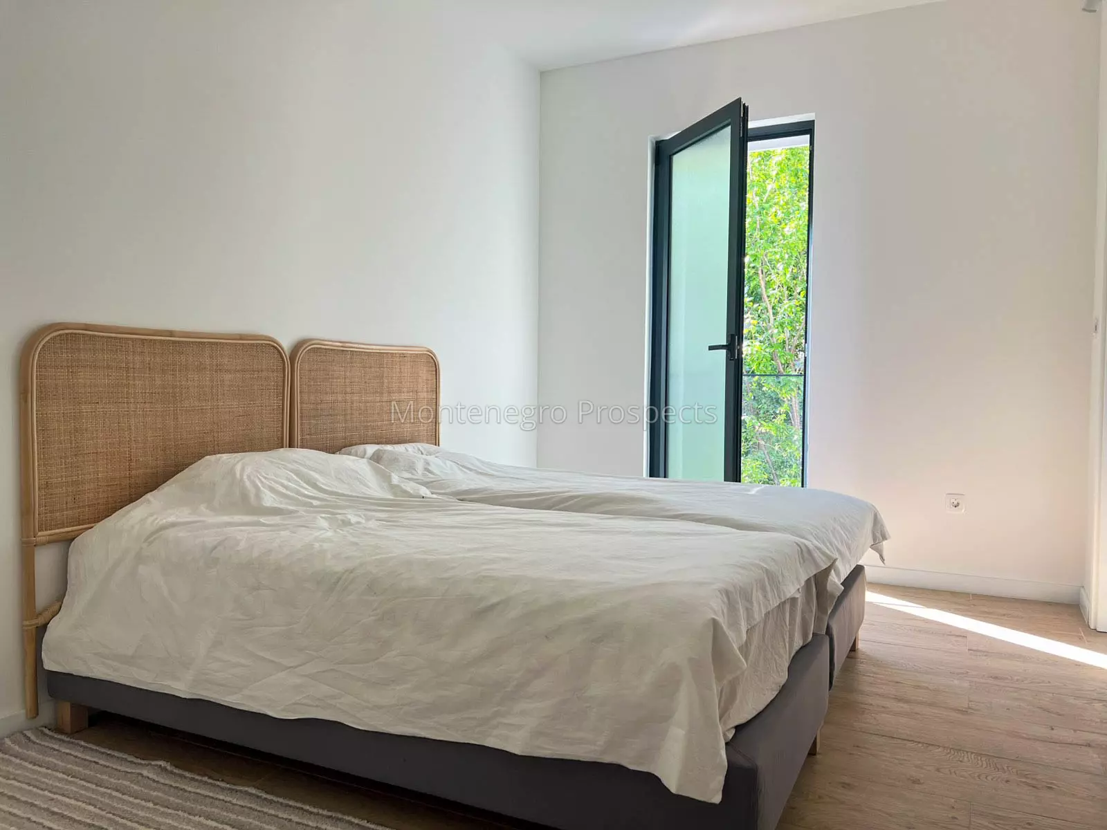 Newly built luxury villa located in kavac 13860 19