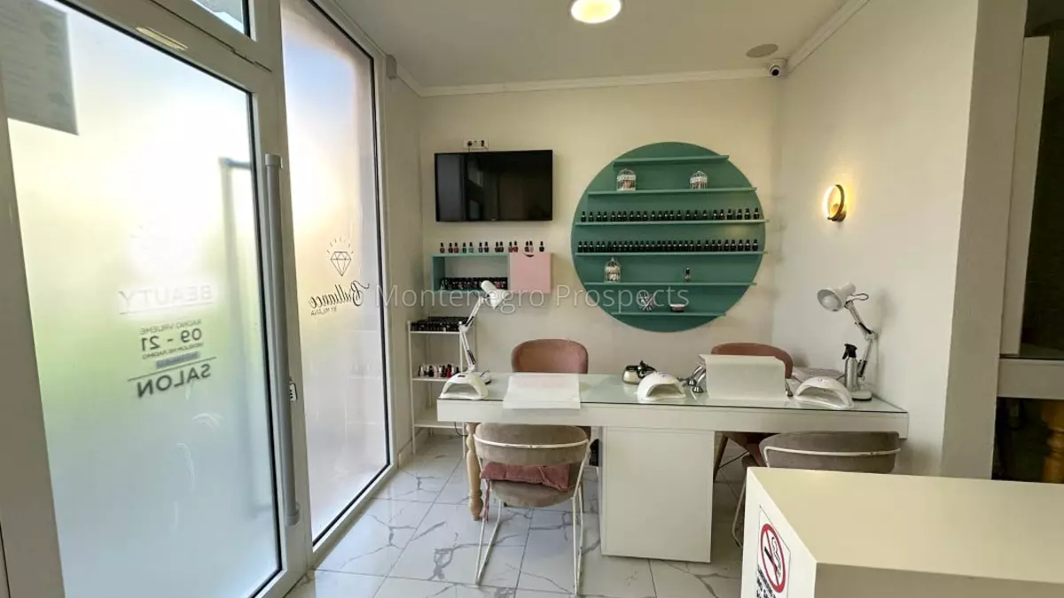 77054 salon beuty 18 1067x800