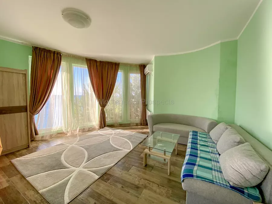 Villa na prodaju prva linija 10221 11
