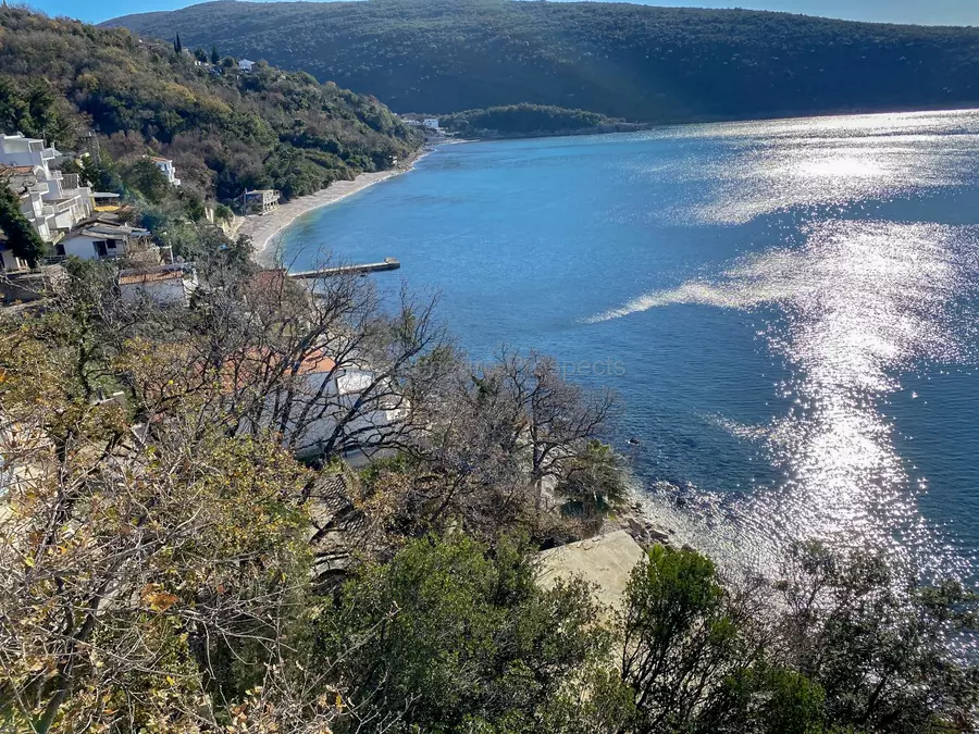 Villa na prodaju prva linija 10221 21