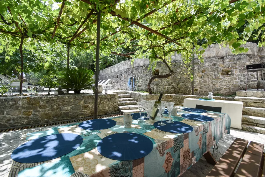 Prcanj villa for sale 1 of 1 10