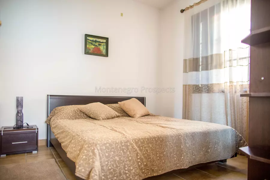 Spacious villa for sale 1 of 1 33