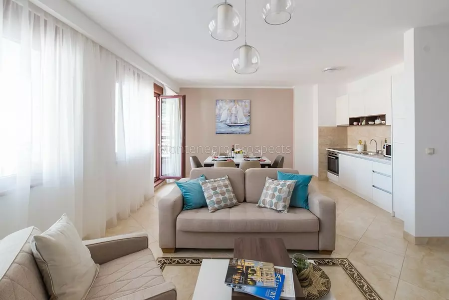 Novye apartameny v komplekse s basseynom v 300m ot morya 12378 4 1199x800
