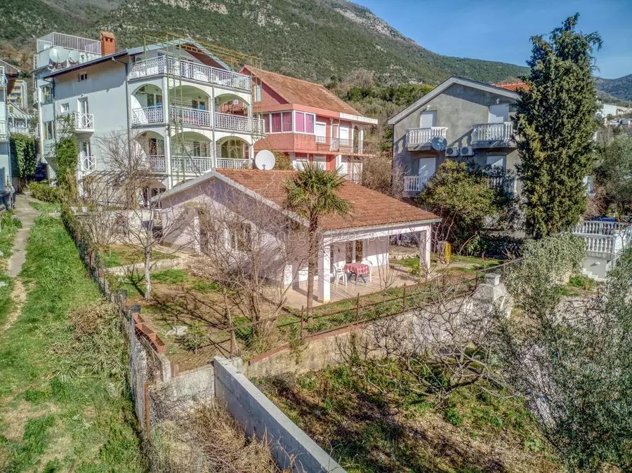 2064 bungalow in herceg novi 2