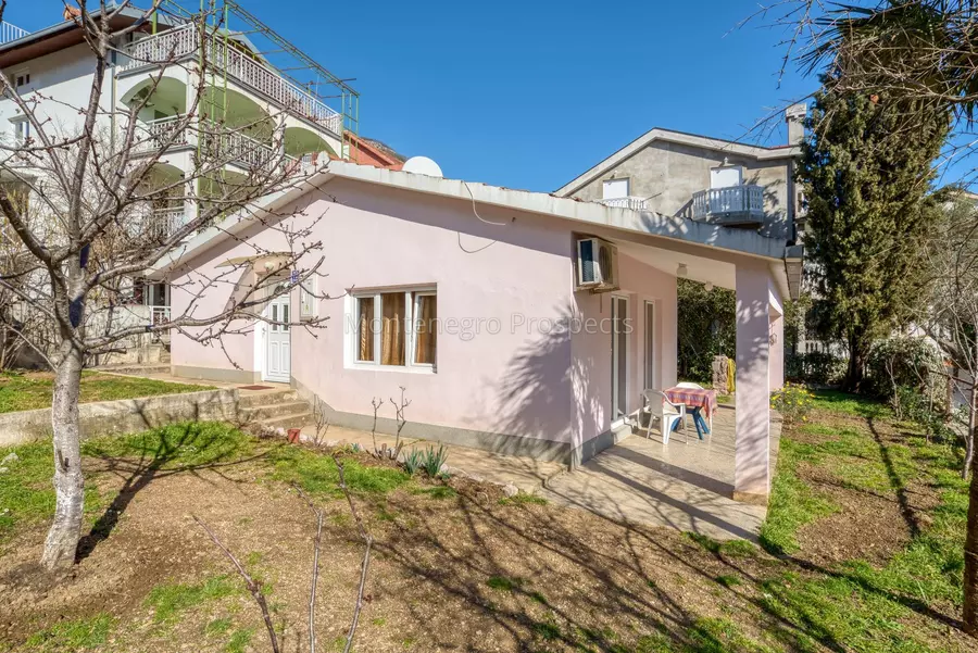 2064 bungalow in herceg novi 26