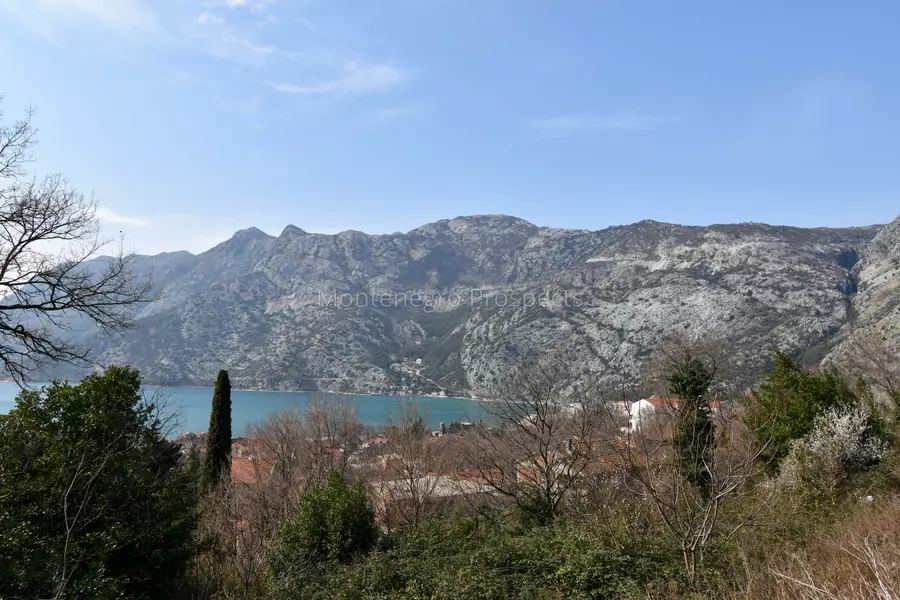 Plot for sale risan 13458 9