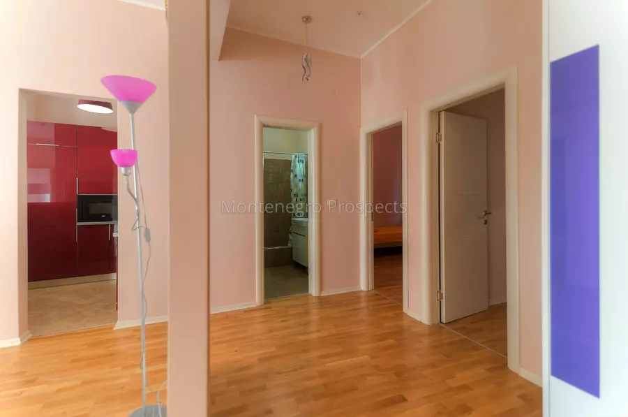 Kvartira s trema spalnjami i vidom na more 12499 15 1206x800