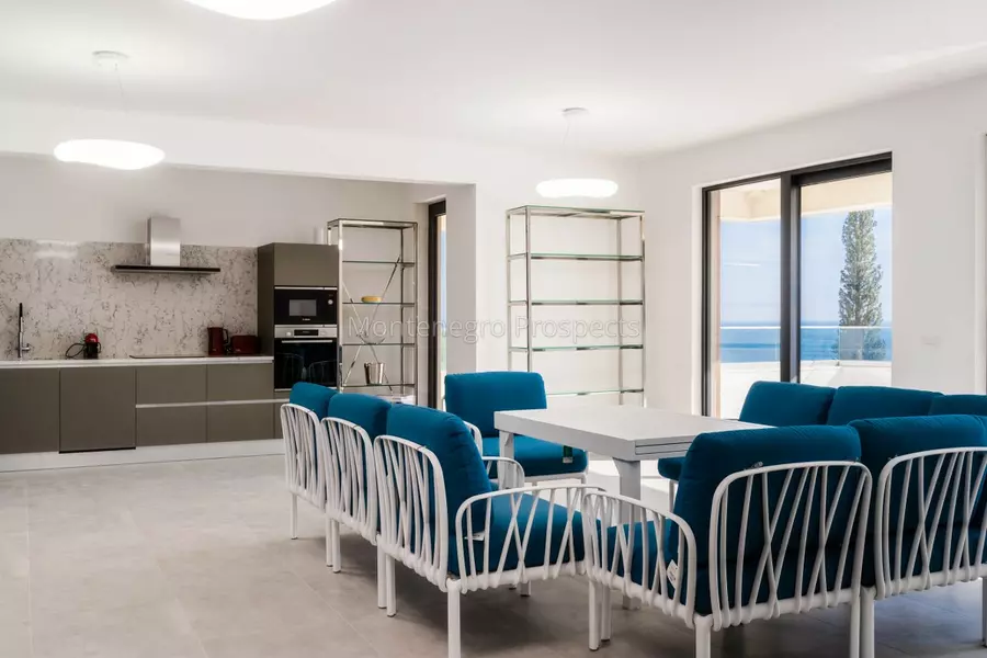 Villa klasa lux v 200m od mora rezevici 12535 7 1200x800
