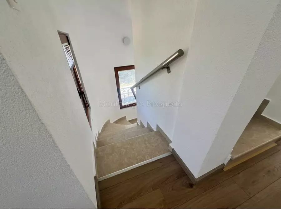 12724 dobra voda kuca 18 1076x800