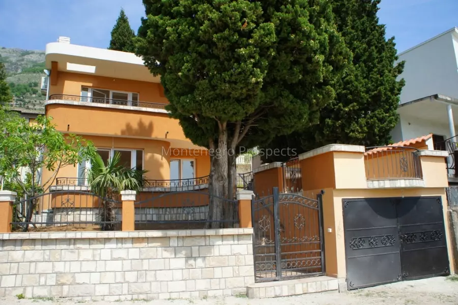 Prodaja kuce u sutomore 6640 1