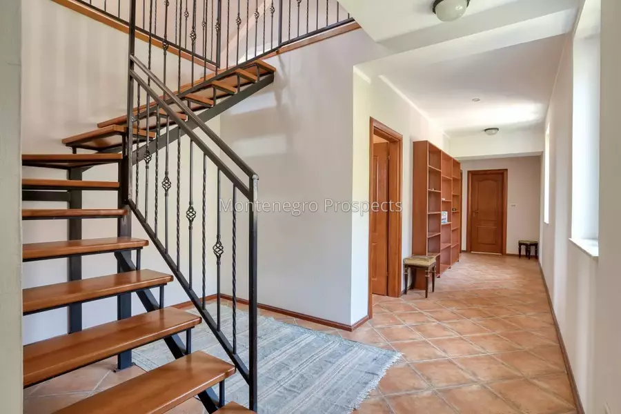 Stone villa on the first line to the sea in lepetani tivat 13822 43.jpg