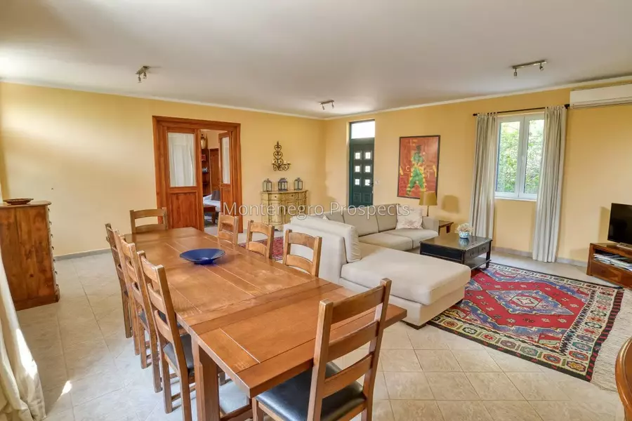 Stone villa on the first line to the sea in lepetani tivat 13822 55.jpg