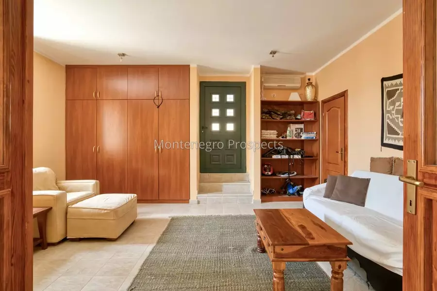 Stone villa on the first line to the sea in lepetani tivat 13822 61.jpg