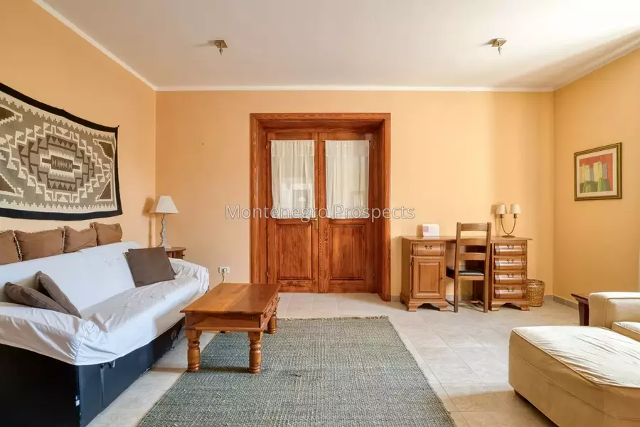 Stone villa on the first line to the sea in lepetani tivat 13822 63.jpg