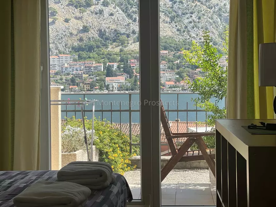 One bedroom apartment with sea views in muo kotor bay 13824 5