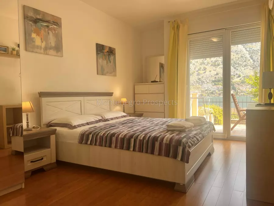 One bedroom apartment with sea views in muo kotor bay 13824 6