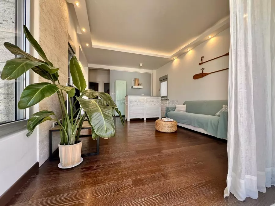 Two bedroom aparment just few minutes from the sea in dobrota kotor bay 13839 21