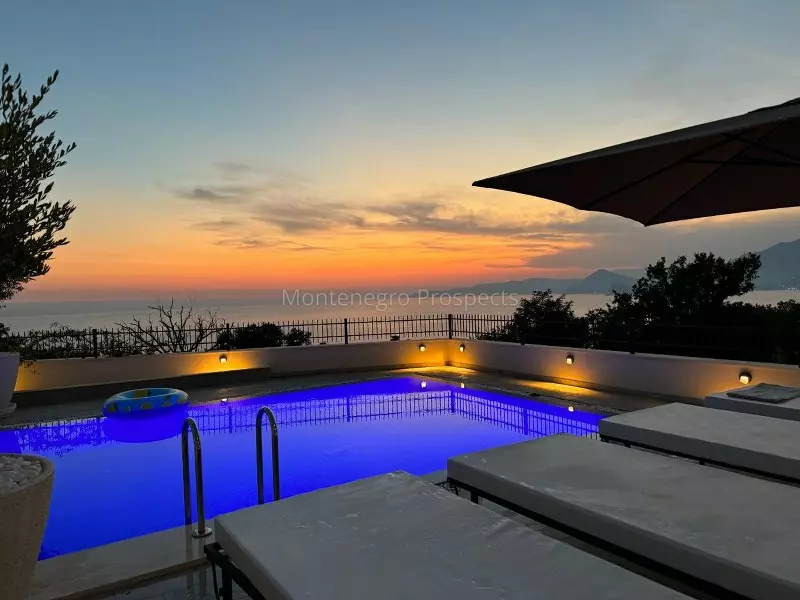 15022 modern villa with pool rezevici 11 800x495