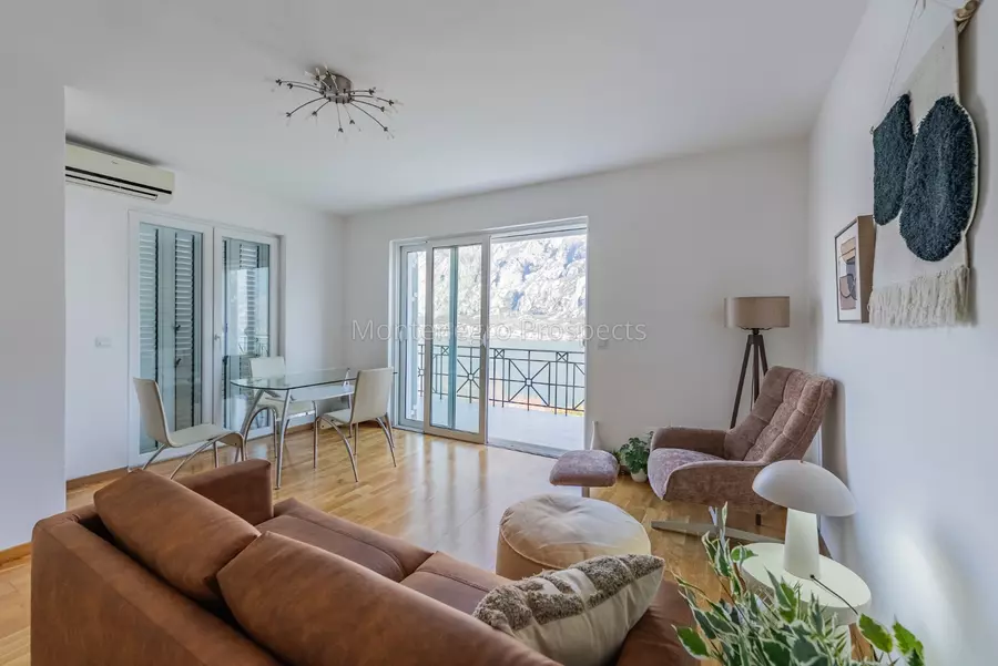 Two bedroom apartment with sea views in prcanj kotor bay 13854 18