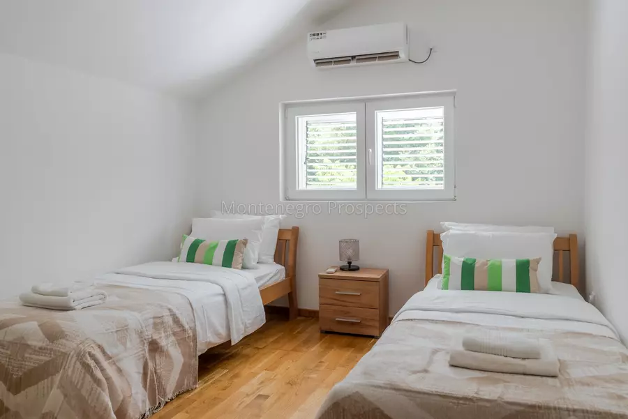 Two bedroom apartment with sea views in prcanj kotor bay 13854 7