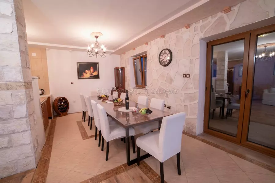 8196 vila petrovac 15