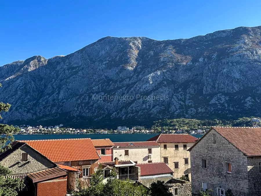 10716 stan na prodaju prcanj kotor 2