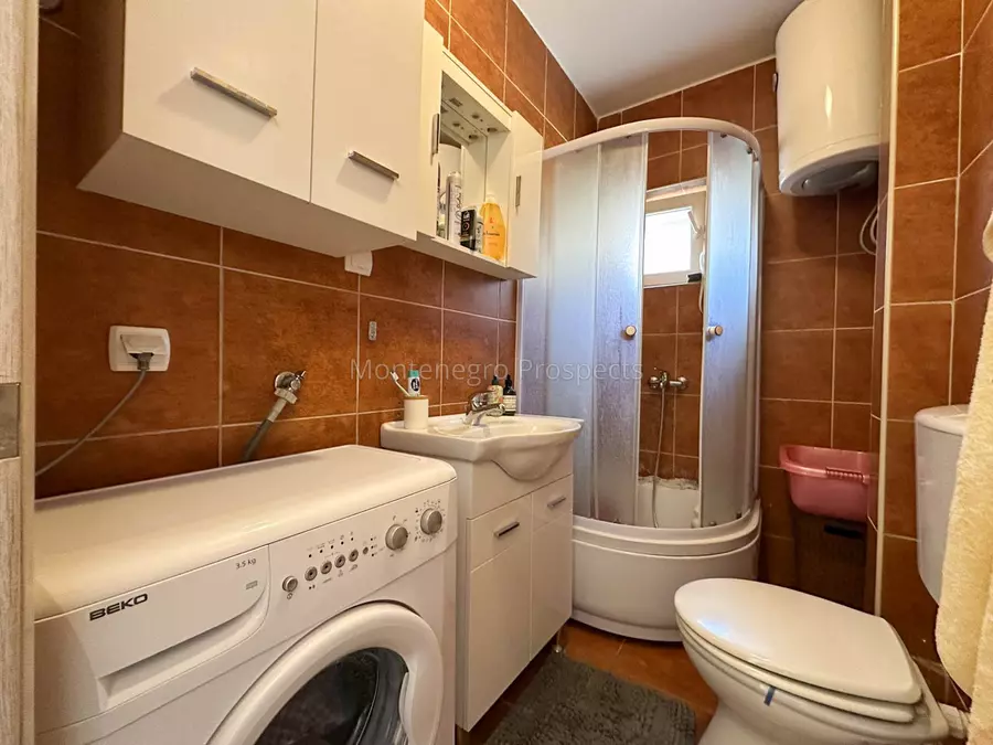 10716 stan na prodaju prcanj kotor 7